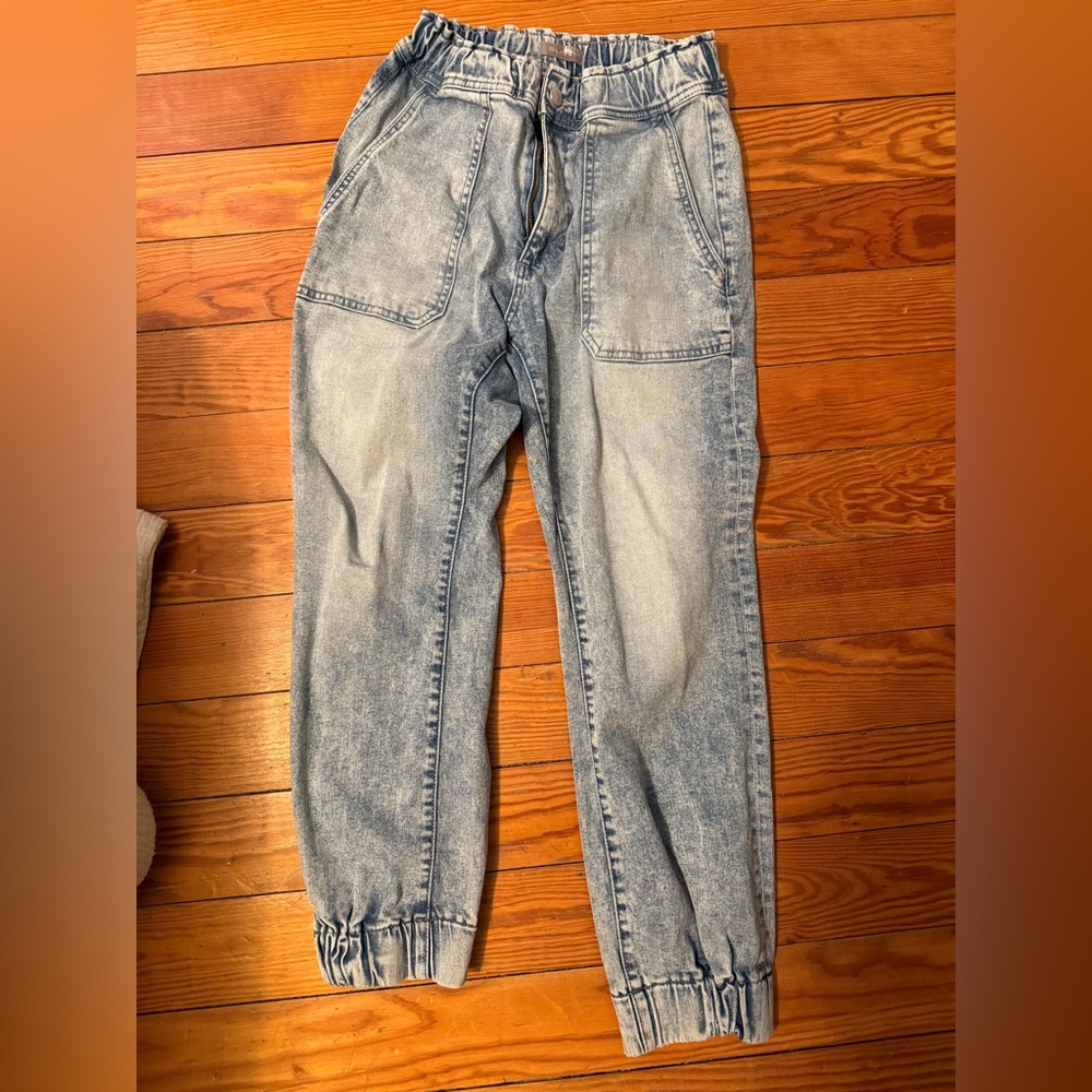 DL1961 Faded Blue Denim Jeans